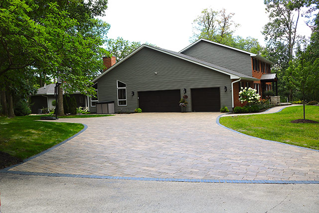 Large paver driveway with border design
